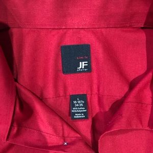Men’s red dress shirt